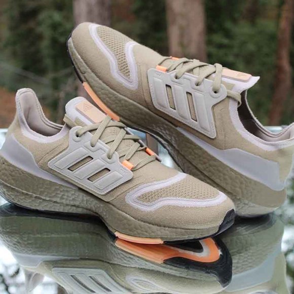 Adidas Ultraboost 22 Orbit Green Men’s Size 12 - Picture 10 of 16